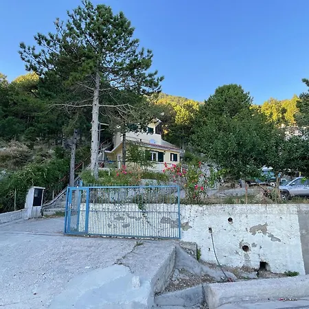 Eagle's Nest Apartament *